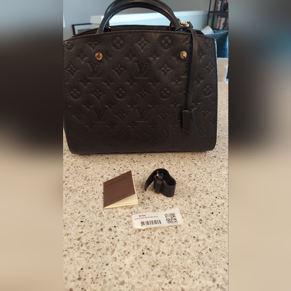 Louis Vuitton Montaigne Mm Noir Black Satchel